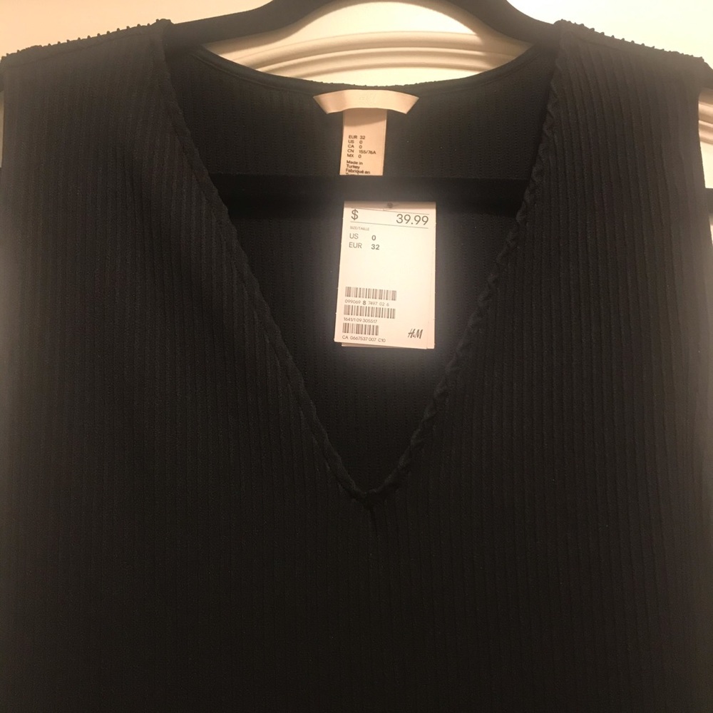 BNWT H&M black midi dress